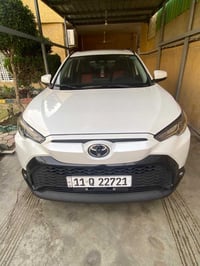 تيوتا فورت لاندر  هايبرد2025 مكفولة كفالة عامة  ماشيه 9 الف  جنطة كهرب...