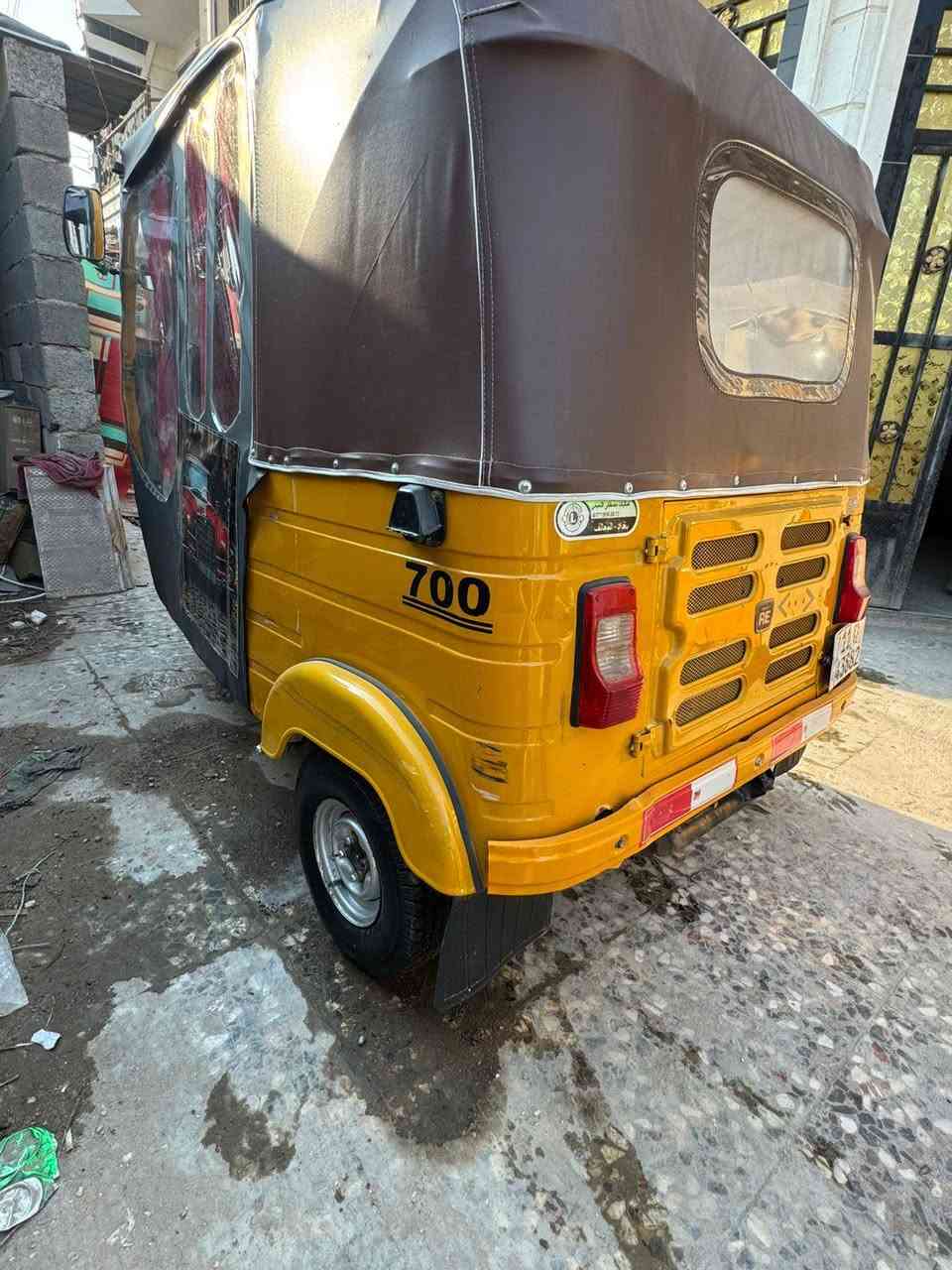 اسلام وعليكم تكتك للبيع 
موديل 20
رقم بغداد انكليزي 
شرط تحويل
جديده ونضيفه
السعر 7وبيها مجال 
مكان بغداد مدينه الصدر 
رقم الموبايل 
‏‪***********‬‏
