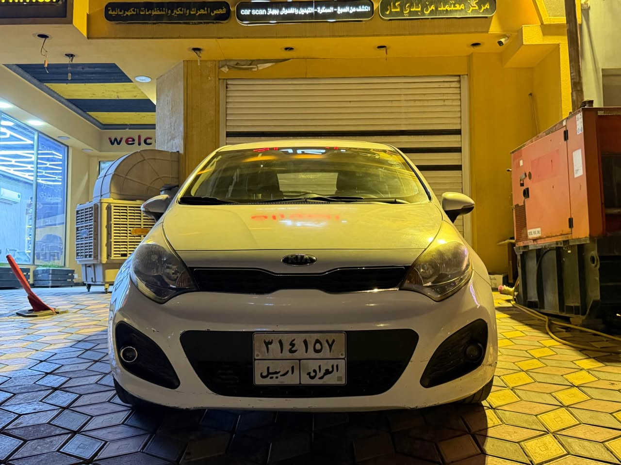 كيه ريو  موديل 13   خليجي مكفوله  
رقم اربيل تريد وكاله تريد مداور 
السياره فول نضافه  
*********** النجف, العراق
