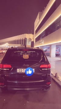 متاج جيب كراند شيروكي 🔴موديل 2015 🔴فتحه سقف 🔴جنطه كهرباء  🔴شفتات استير...