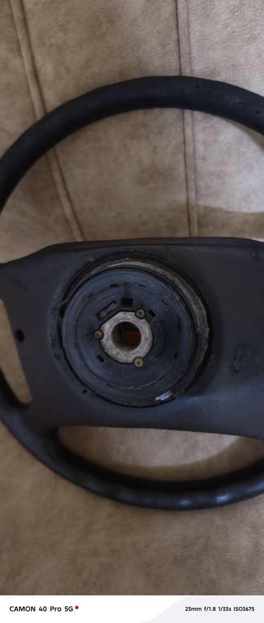 سوکان 95 بۆ فرۆشتن زۆر خاوینە ارباکی نەتاقیە شریتی بیلادی پیوەیە نرخی 80 هه زار ژمارە *********** أربيل, العراق
