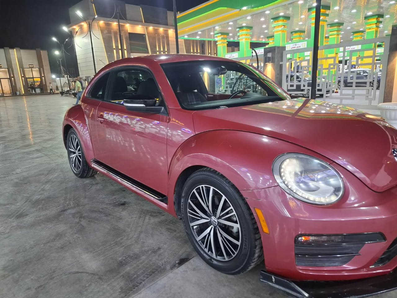 للبيع بيتل موديل ٢٠١٧ محرك ١.٨ t  فول مواصفات 
بصمه تشغيل
بصمه ابواب
شاشه حجم الكبير
تبريد بيانو 
لايت امامي زينون 
محرك .1800
ماشيه 62000 مايل
سيارة جاهزة على اخر حبايه  
حادثها اربع اصابع يعني هيه والكلين سوه رقمها اربيل باسمنا تحويل مباشر بالعافيه على الياخذها

السعر 135 ورقة وبيها مجال بسيط

مكان السيارة شارع فلسطين 
*********** بغداد, العراق
