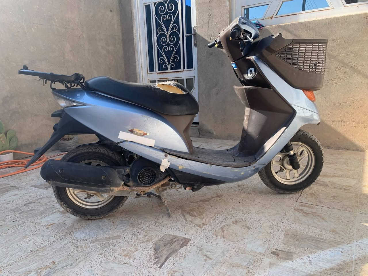 سلام عليكم الدرجة البيع السعر 250 الف بيها مجال بسيط
الرقم ***********
