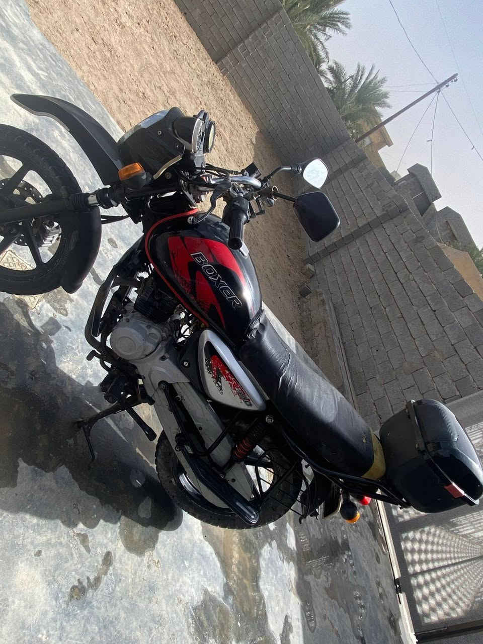 موطور لبيع بوكسر موديل ٢٠٢١ مكان شهابي الكرمى سعر٩٠٠وبي مجال
***********
