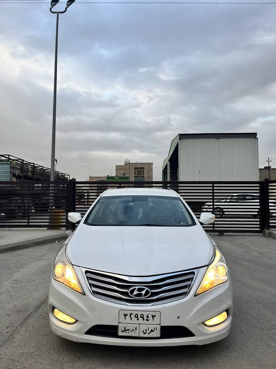 اسلام  عليكم البيع او المراوس حسب القناعة ازيرا موديل2014خليجي مواصفات نص فول داخل بيجي كشن هيتر 3بردات محرك 300كير محرك صدر تبريد تخم تاير تدفأة مري قلاب حساس امامي خلفي قطعتين تبريد قطعتين صبغ سونار موجود اتريد تحويل اتريد وكالة من الكردي او من العربي 2يحولون شرط التحويل مكان السيارة بغداد العامرية السعر المطلوب 107…لاستفسار *********** ….واتساب
