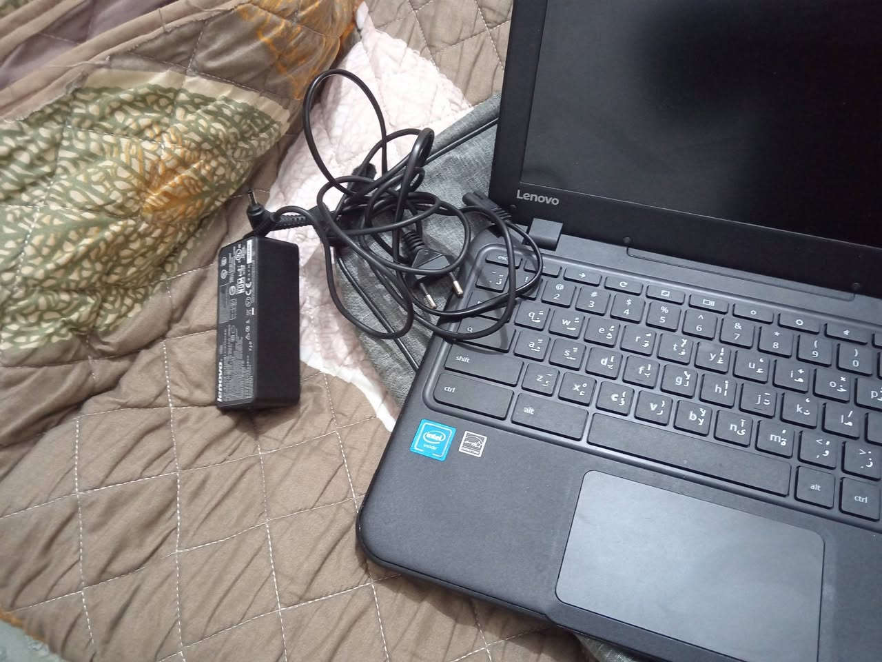لابتوب Lenovo للبيع او مراوس بموبايل ماعرف مواصفاته يفيد للاستخدام البسيط والتصفح
مستخدم قليل جدا... ***********
