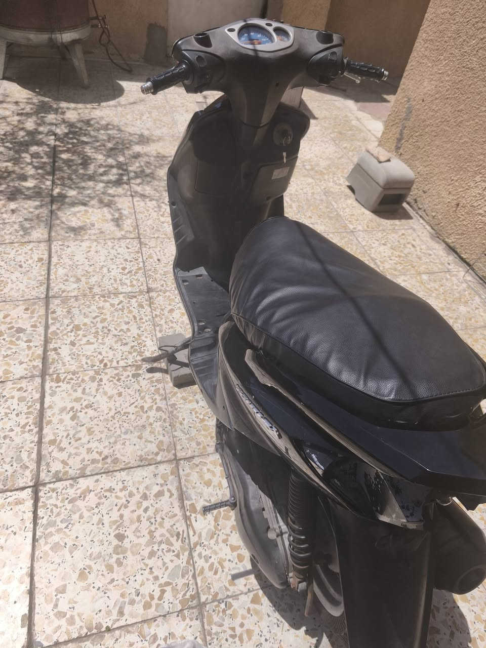 سكنس نثيه ١١٠ دراجه طفت ابيع كوم حديد كهربائيات كلهه شغاله من طول للطول محرك ما كاض اتوقع كاطعه ناريه سعرهه٢٥٠ وبيهه مجال


**إذا كنت صاحب هذا الإعلان وتريد حذفه لأي سبب، رجاءا أرسل رسالة إلى الدعم الفني**