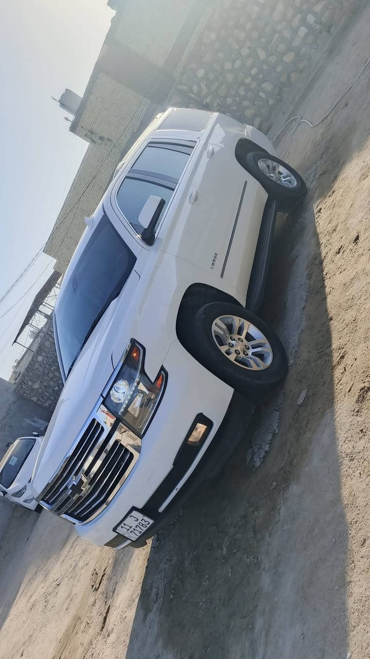 سلام عليكم تاهو 2020 سياره جاهزا كير محرك حداديه تبريد كله خير من الله رقم بغداد الدولي باسمي سياره سونار موجود بداخل الصور السعر ب 268 سياره جاهزا من كلشي لايت زنون عالي ناصي سياره بدون شواصي بدون لغود أي ضربه داخليه ماكو سياره حلوه الاستفسار عل رقم *********** مكاني النجف
