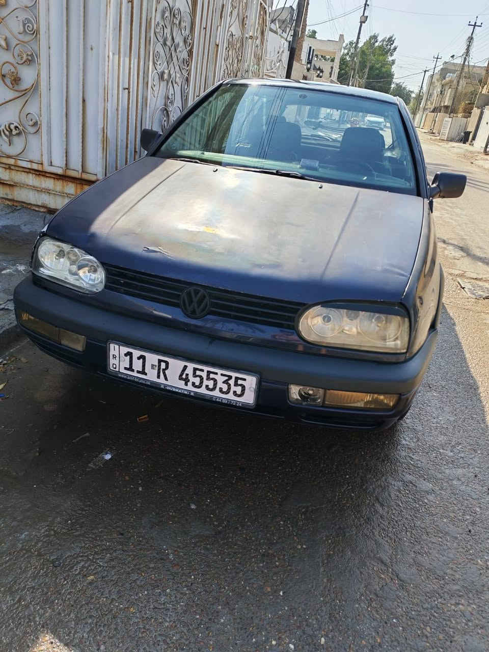 السلام عليكم للبيع كولف موديل 1994 مكينة 2000 لوحات جديدة بس السنوية ساقطة من شهر ال 9 2025 سيارة جاهزة من كل النواحي بس بيها نقوصات بسيطة   السعر 45 وبيها مجال مكاني البياع الشرطة الخامسة للاستفسار اكثر هذا رقمي ***********
