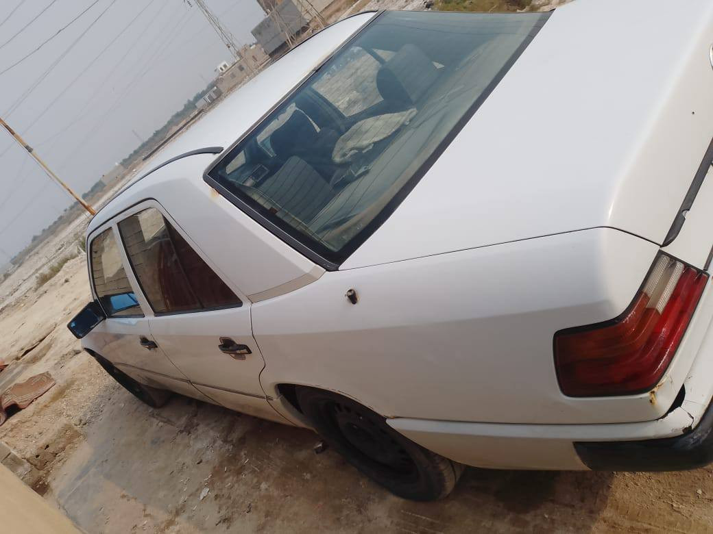 السلام عليكم 2سيارات مارسيدس دب موديل 87  النيلي رقم بغداد سنوية لغاية 2028 تحويل مباشر مكينة وگير vvt3000 تبريد شغال قواعد معمرة السعر 30وبيها مجال والثانية انبار تحويل جديد انگليزي لغاية2030 مكينة وگير 2500ديلكو تبريد شغال قواعد بلاد شركة السعر 40وبيها مجال ملاحظة السيارات للوالد وأثنينهن بأسم الوالدللأستفسار *********** *********** المكان ذي قار قضاء النصر ابو حسن العتابي
