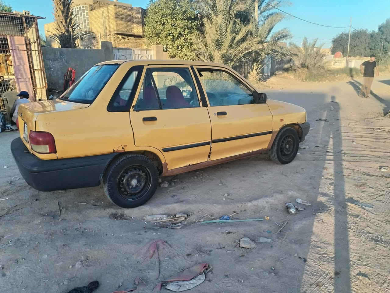 سلام عليكم سايبه موديل 12جاهز سياره مالكه بل شافعيه 
مكينه وكير ومشط جدد سياره بيه خياسات ما معمره سنويه ساقطه 2023 السعر 18وبيه مجال بسيط سياره عليه هيه 3ورقات ينزلن من سعره  للعنوان ديوانيه -سومر ***********
