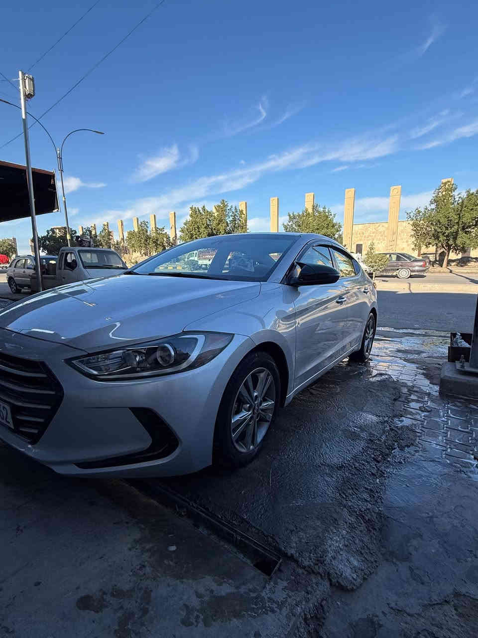 السلام وعليكم لانترا 2018 امريكي نص فول مواصفات معروفه
رقم صلاح الدين نگليزي بسمي تحويل مباشر

بيها 3 قطع صبغ باقي تفاصيل اتصل ودلل السعر 120 وبيها مجال  ***********. ***********
