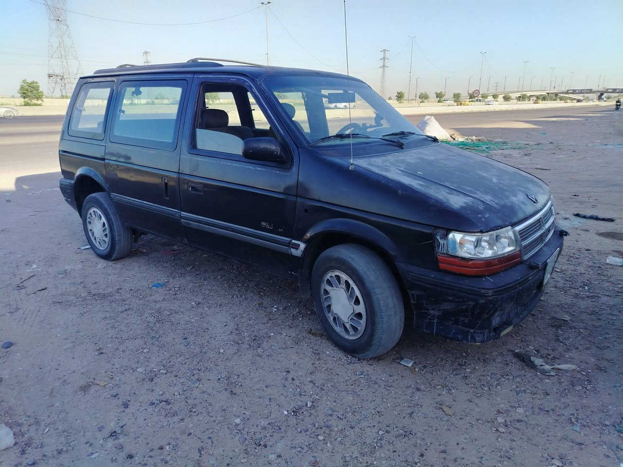 للبيع كلايزر رقم بغداد  بيها مكينه وكير ٢٠٠٧ العنوان بغداد راشديه للاستفسار ***********    اذا مو شراي لا تعلق. ولشراي يتصل لا يدور ماسنجر ولا تعليقات
