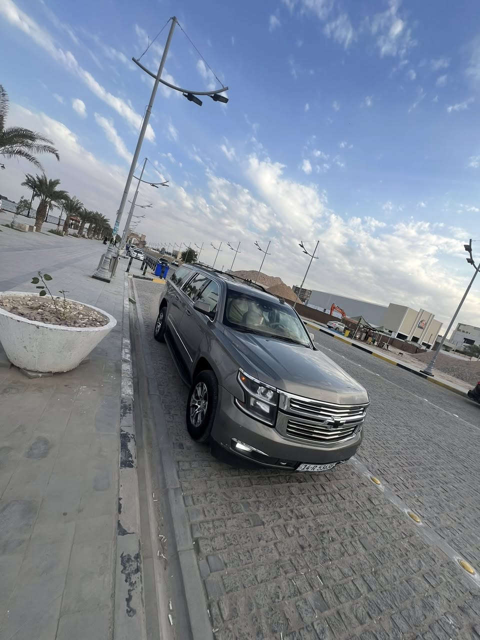 السلام عليكم
سوبربان 2018 وارد امريكي ضرر جاملغ وبابين عكس سايق سياره مال بيت نضيفه ومامشتغله خط رقم بصرة خصوصي باسمي مواصفات lt. معروفه سياره ماشية 124 الف حقيقي كير مكينه تبريد جاهزه من كلشي السعر 345 ورقه وبيه مجال مكان السياره بالبصرة حي الزهراء الاتصال ***********
