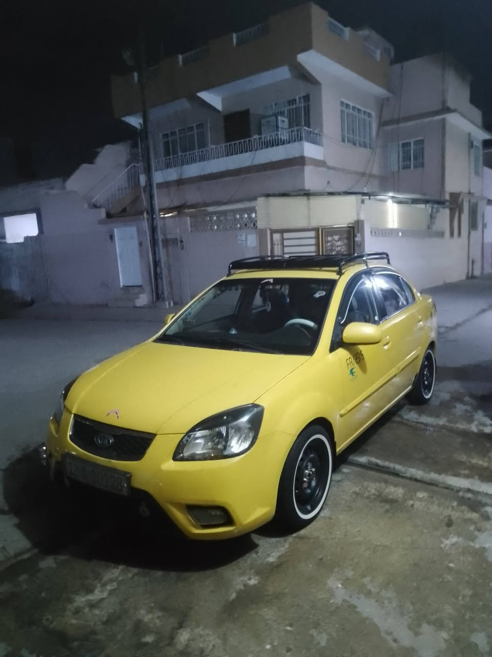 كيا ريو 2011 نينوى رقم جديد مسطره وارد كوري كوبون بانزين كير توماتيك مكينه 16 بيها صرف شي قليل بدون ضرر معجون تلقيطات مال تكسي تخم تاير جديد السعر 100 وبيها مجال للاستفسار على الرقم
***********
شرط التحويل 
والسياره بسمي
