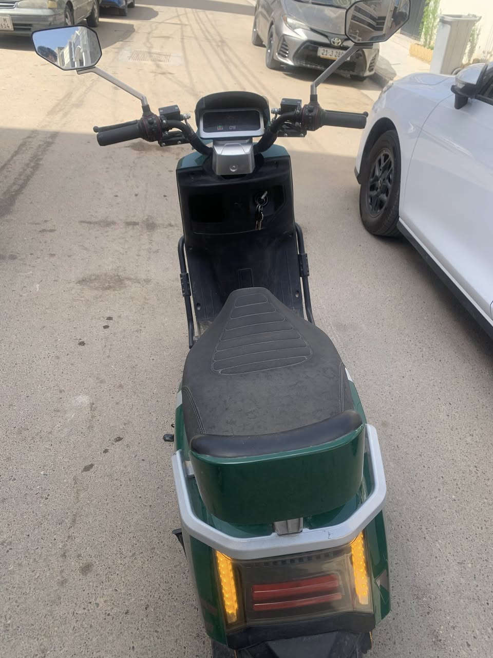 دراجة شحن للبيع – فرصة ما تتكرر 🔥🚲
✨ نظيفة ومجهزة وجاهزة للشغل فوراً
✨ قوية وتتحمل الشغل الثقيل بدون مشاكل
✨ صرفها اقتصادي ومناسبة للعمل اليومي
✨ حالة ممتازة وما بيها أي عطل
دراجه ونلي سرعتها 80 
6بطاريات
سعرها 650
مكاني بغداد حي الجهاد
***********
