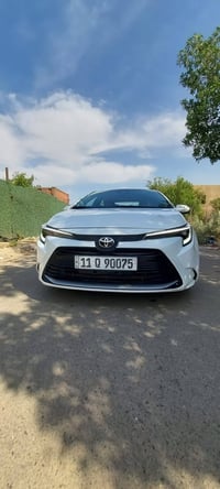 متاح تويوتا كورولا  هايبرد الشكل المريكي فول مواصفات  ⚡ مواصفات: ☀️ فت...