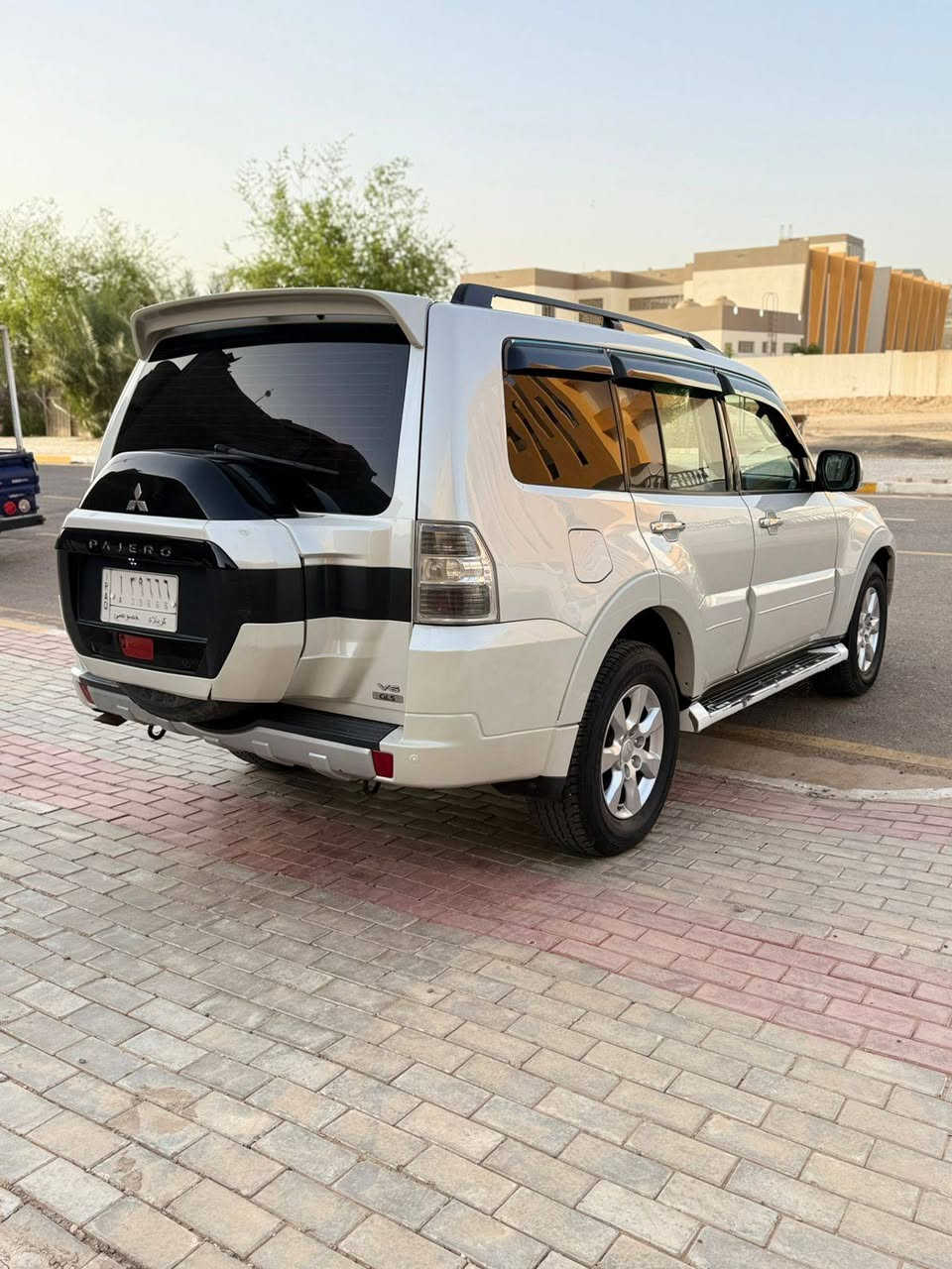 سلام عليكم باجيروا  حبتور خليجي موديل 15 باسمي تحويل مباشر
كفاله عامه من ضربه صبغ تبديل  من كلشي 

مكان السياره كربلاء سعرها   159. 

استفسار. ***********
