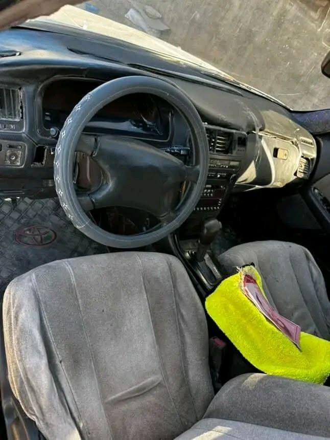السلام عليكم شيزر رقم انبار مشروع وطني راعيها بالنجف مكينه ونجي لاكص ولانقل جثه زوج تاير امامي جديد مكينه كير حداديه جديد كهربائيات شغاله سعرها 38وبيها مجال السياره عنوان نجف رقمي ***********
