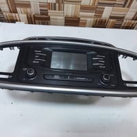 شاشة سورنتو • ٢٠١٥-٢٠١٦ • نجف