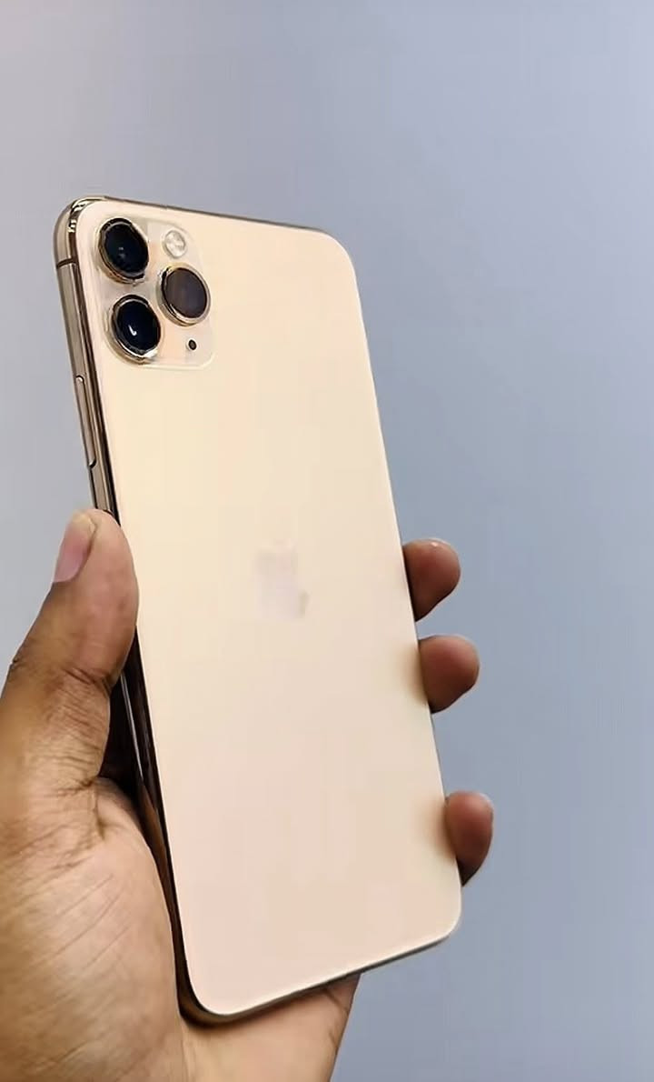 ايفون 11برو ماكس 
لون ذهبي 
ذاكرة 64
بطاريه 78
فيس ايدي شغال 
الجهاز مامفتوح وتر برو ميعبر هوه 
جهاز دبل سيم ZA
جهاز شاحنه كيبل الاصلي ويه فقط 
السعر 370 بي مجال شي قليل


**إذا كنت صاحب هذا الإعلان وتريد حذفه لأي سبب، رجاءا أرسل رسالة إلى الدعم الفني**