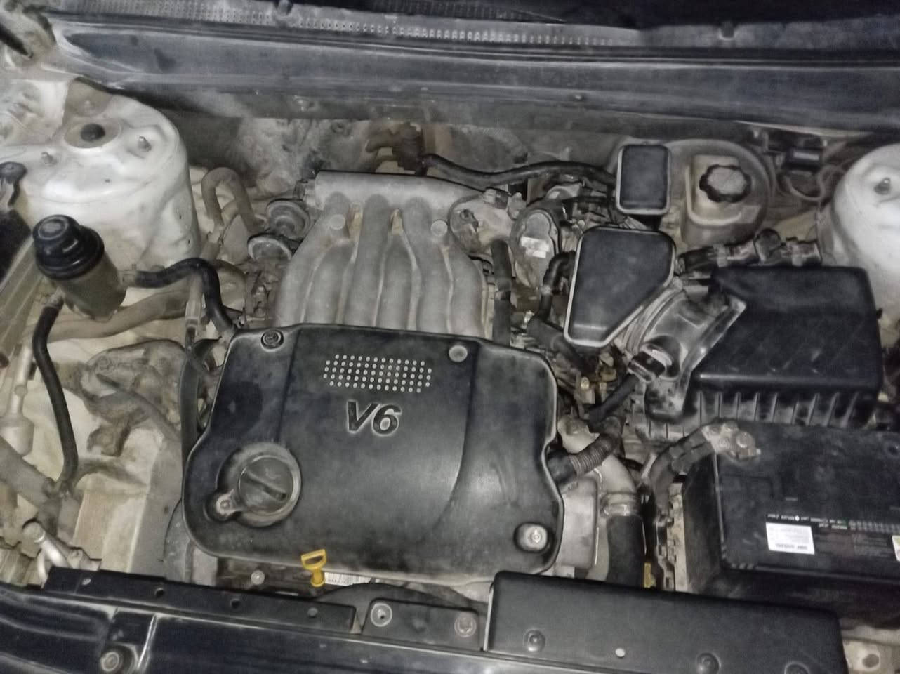 سنتافي للبيع محرك ستة سلندر 2700 السيارة بيها الچاملغ الأيسر فقط الباقي مكفول گير ومحرك مال گصة جدد صدر جديد تخم تاير جديد تبريد ثلاث قطع .سبعة راكب سيارة 2009 وارد خليجي  .رقم دولي جديد تحويل مباشر .السيارة مو مالتي مكلف بلنشر .مكان السيارة بيجي الصينية سعر السيارة 130وبيها مجال  .الرقم الزين لصاحبة السيارة .‏‪***********‬‏. ..***********
