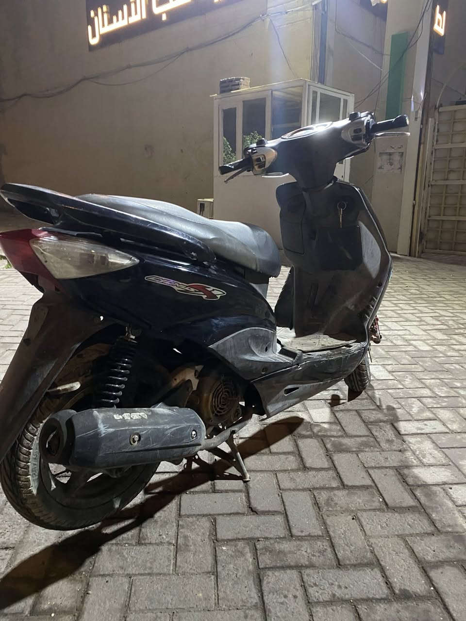 السلام عليكم سكنس نثيه كوري 140 دراجه مال رمبه احتاجيت فلوس واريد ابيعه كامله كهربائياته ومكينه خرسه مينسمعله صوت رايد بـ 625 وبيه مجال مكاني بغداد اعظميه ***********
