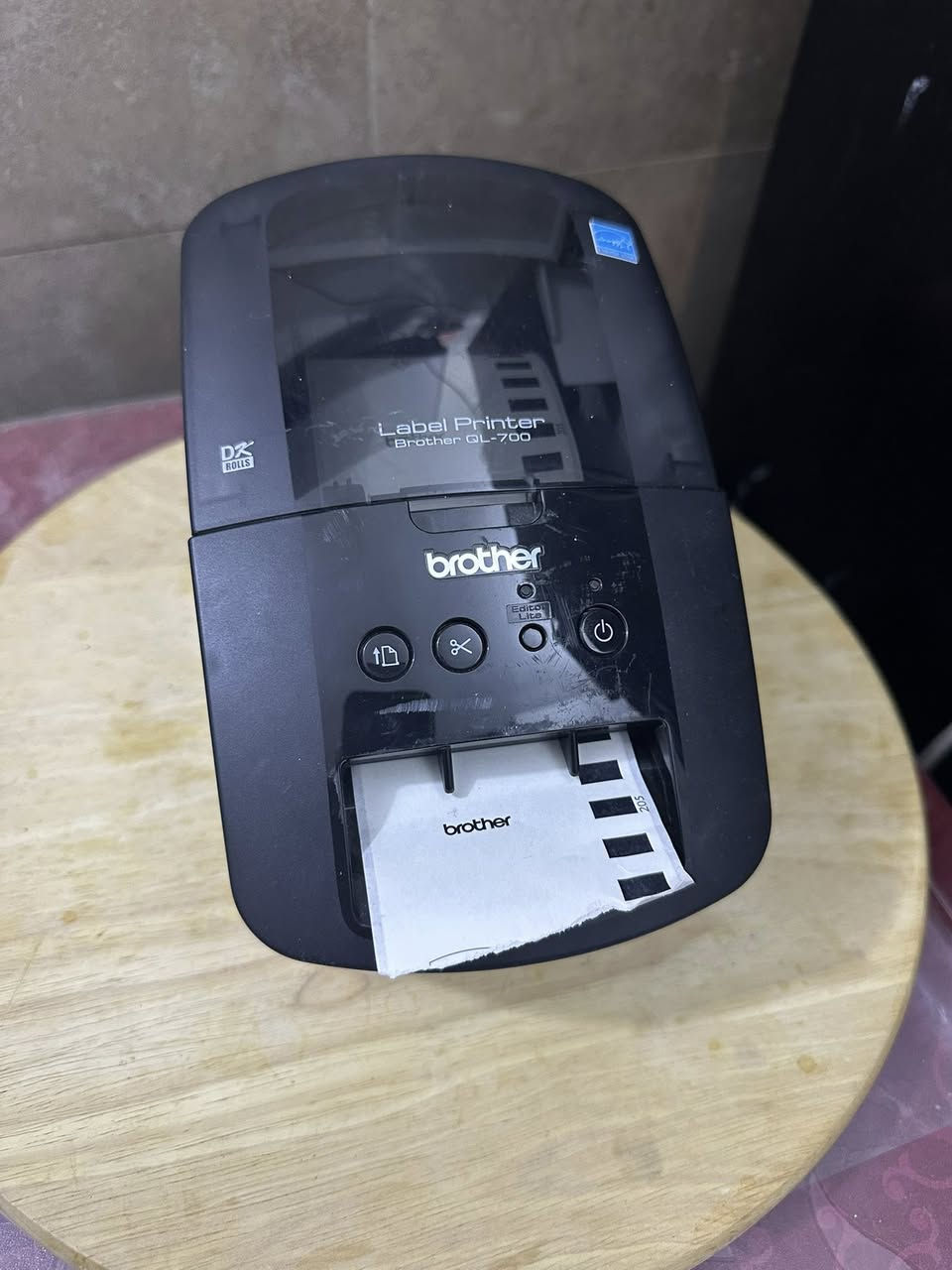 طابعة ليبل صغيرة نوع برذر موديل QL-700 للبيع بسعر ٢٠ الف


**إذا كنت صاحب هذا الإعلان وتريد حذفه لأي سبب، رجاءا أرسل رسالة إلى الدعم الفني**