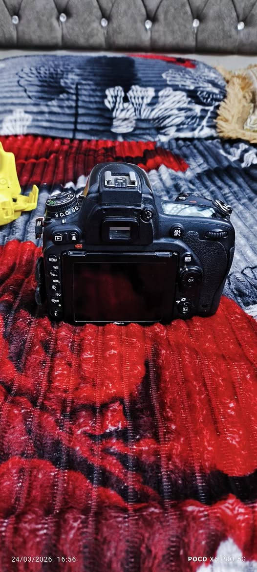 نيكون D750 فول فريم
شتر 119k              ((سعر البدي 575 ))
 عدسة 85m فتحة 1.8    (( سعر 190 ))
رونين S متعوب نضافة وسط (( سعر 200 ))
ملحقات ( جلاتين + بطارية + كارتونها + شاحنة )
شلعة كلهن 950 قفل قفل 
سبب البيع . حصلت عمل وماكدر افرغ نفسي للتصوير 
***********
