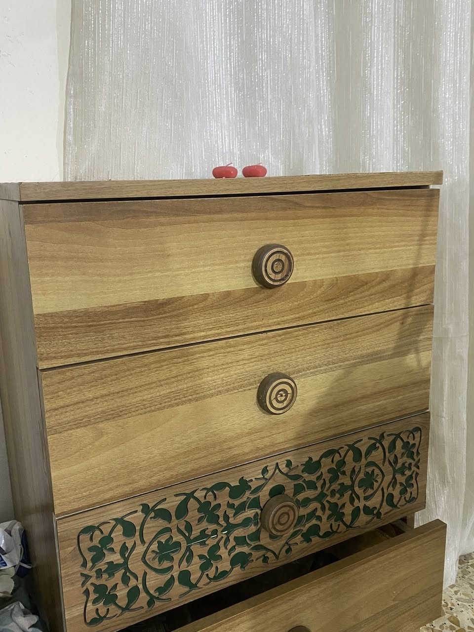 سلام عليكم غرفه للبيع ٩قطع نضيفه مابيها ضرر سرير نضام جكات مغزن كنتور سلايت سعر ٨٥٠مكاني حله شارع ٨٠


**إذا كنت صاحب هذا الإعلان وتريد حذفه لأي سبب، رجاءا أرسل رسالة إلى الدعم الفني**