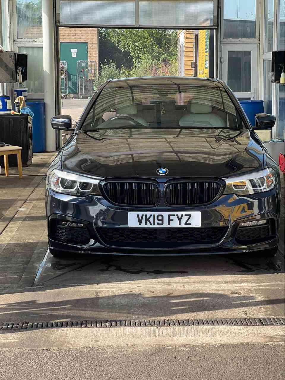 **full service history**
Hello and welcome to the post got this brilliant 2019 bmw 530E M Sport 2.0 petrol and hybrid automatic transmission clean interior and exterior start and drive perfect creamy leather heated seats, Bluetooth, parking sensors, reverse camera, cruise control, satellite navigation, different drive modes, and much more cat s for any inspection or test drive welcome Middlesbrough, Cleveland


**إذا كنت صاحب هذا الإعلان وتريد حذفه لأي سبب، رجاءا أرسل رسالة إلى الدعم الفني**