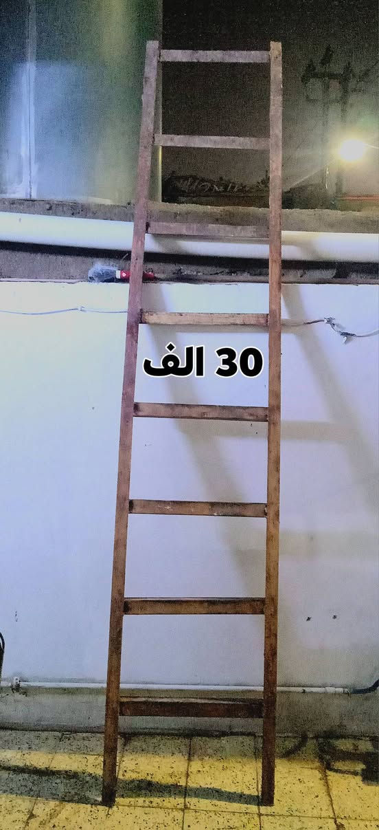 للبيع  والسعر بالصورة العنوان حي العروبة للمزيد من الاستفسار ادخل خاص او اتصل على ***********
