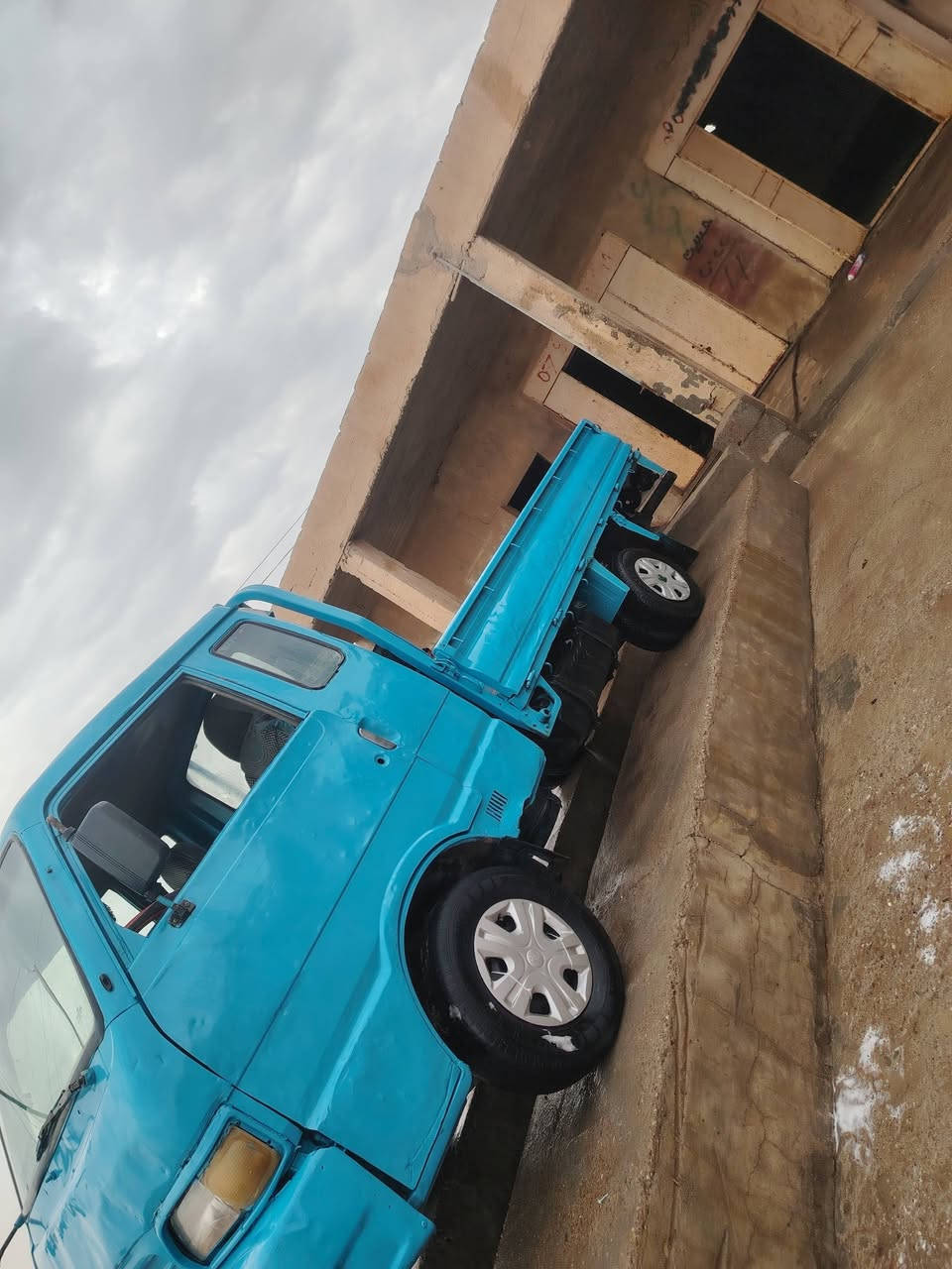 سلام عليكم كيه موديل 96 صبغ حزام بدون ضربه سعر 40 شرط تحويل
***********
