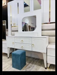 غرفه للبيع السعر 200الف  مستعمله الرقم 07735115788