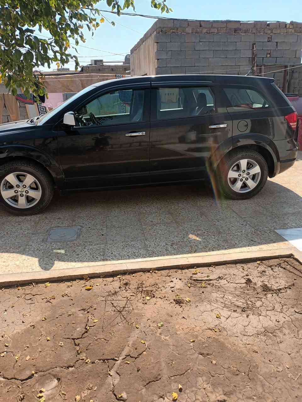 السلام عليكم دوج جورني موديل 13وارد امريكي كير ومحرك جديد 4 سلندر 2400 تبريد تدفئه شغال 7 راكب 4بصمات تشغيل وبواب رقم كربلاء انكليزي باسمي سنويه الغاية 27 السعر خاص الاتصال *********** واتساب فقط و*********** اتصال مكان السياره بالعماره
