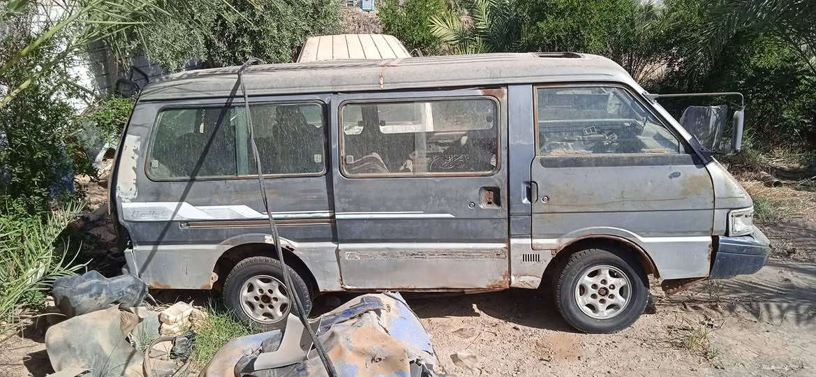 كيا بستا موديل 1994 رقم بغداد صدامي السنوية عظم نافذة في 2021 محرك كايم 
راعيهه ماواصله 
المكان الديوانية/ السعر 8 أوراق 
***********

