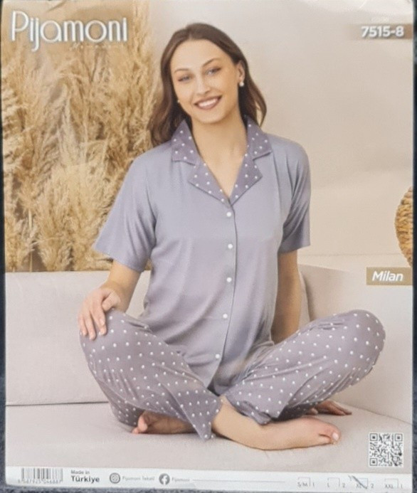 سلاو 🧡🖐مرحبا 💚ANA COSMETIC 

 �جبنالكم تراكسوت نسائي قماش تركي اصلي 7 الوان مختلفه قياس من S الى XXL متوفر 

لعنوان كركوك قادسيه الثانيه بدايه سايدين ابو خطاب🍫
التوصيل داخل كركوك فقط

***********
