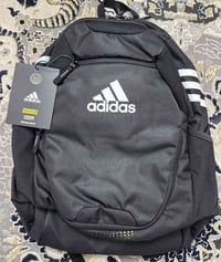 اديداس • اصلي وكالة • اكسسوارات