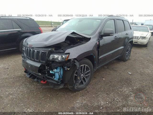 السلام عليكم ..
جيب 2018 ترايل هوك ماشية 78 الف ميل فول عدا الفتحة 
محرك 6 سلندر
كراسي اثنين كهرباء مع تدفئة وتبريد والخلفية تدفئة 
ستيرن تدفئة مع كرسي السائق خزن(ميموري) 
جكات....فور ويل ومتعدد أنظمة القيادة
رادار خلفي توقف ذاتي عند الرجوع للخلف ونقاط عمياء 
مري كهرباء شفط وقلاب
سياره حادثها مثل ماموضح بالصور بدون ايرباك
السعر  : 235$  وبيها مجال
رقم بغداد ...السنوية بإسمي
مكاني ميسان العمارة.. ***********
