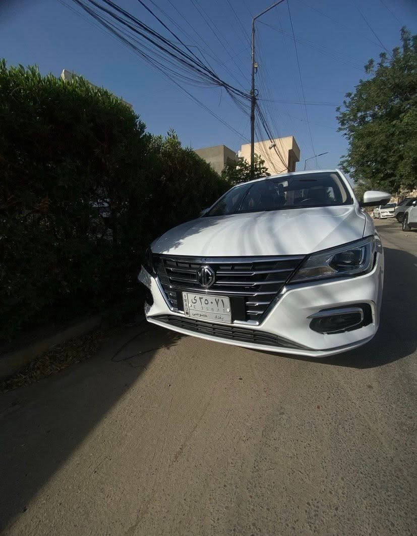 السلام عليكم
للبيع MG 5 2024 فول مواصفات فئة LUX

ماشية ٣٠ الف
مكان بغداد
سعر ١٠٥


**إذا كنت صاحب هذا الإعلان وتريد حذفه لأي سبب، رجاءا أرسل رسالة إلى الدعم الفني**