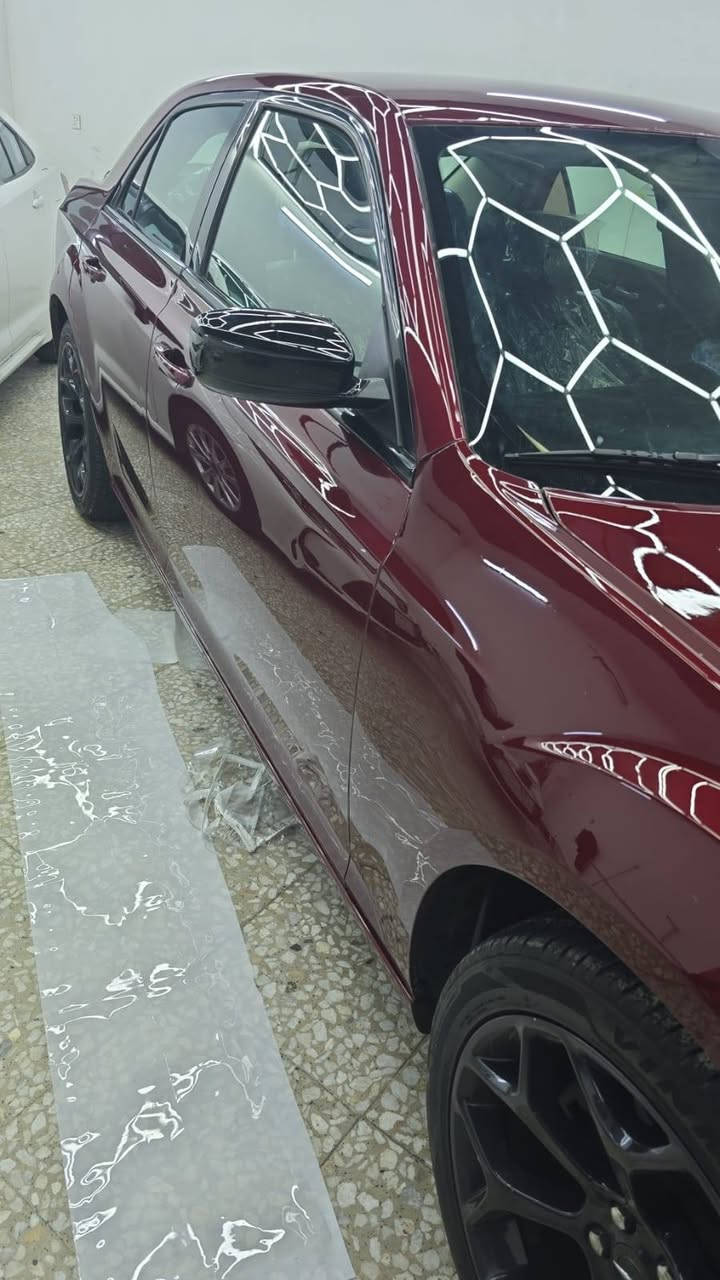 اوباما c300
 السياره 
٢٠١٩ موديل
(ماشي 145)
(بيه منضومةغاز)
(بيه ppf)
جاهزه بدون اي نقص
بسمي تحويل ثاني يوم
سعره 215ورقه وبيه مجال 
للاستفسار 
***********
