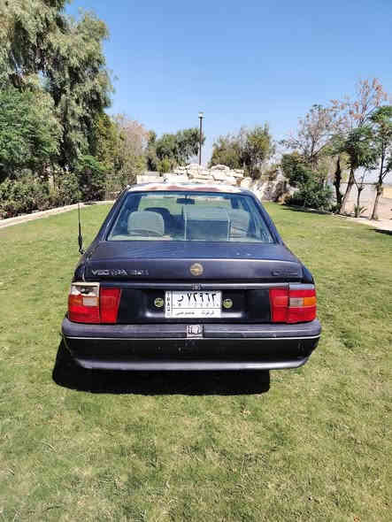 سياره اوبل فكترا موديل 91حجم 20سياره نظيفه جدا مابي اي شي ابشرط كير ومحرك سياره كلها على البلاد شرط سنويه عضم عاج مشروع وطني لنهايه 2027بيه دفتر بنزين رقم كركوك كهربائيه كلها شغال تخم صدر جديد تخم تايرت جديد ويل كب اربعه سعرها 37وبي مجال بسيط للاستفسار رقم هاتف***********عنوان القياره
