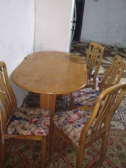 السلام عليكم 
تخم للبيع سعره 150
وميز مال طعام سعره 75

اتصال على هذا الرقم ***********واتساب
