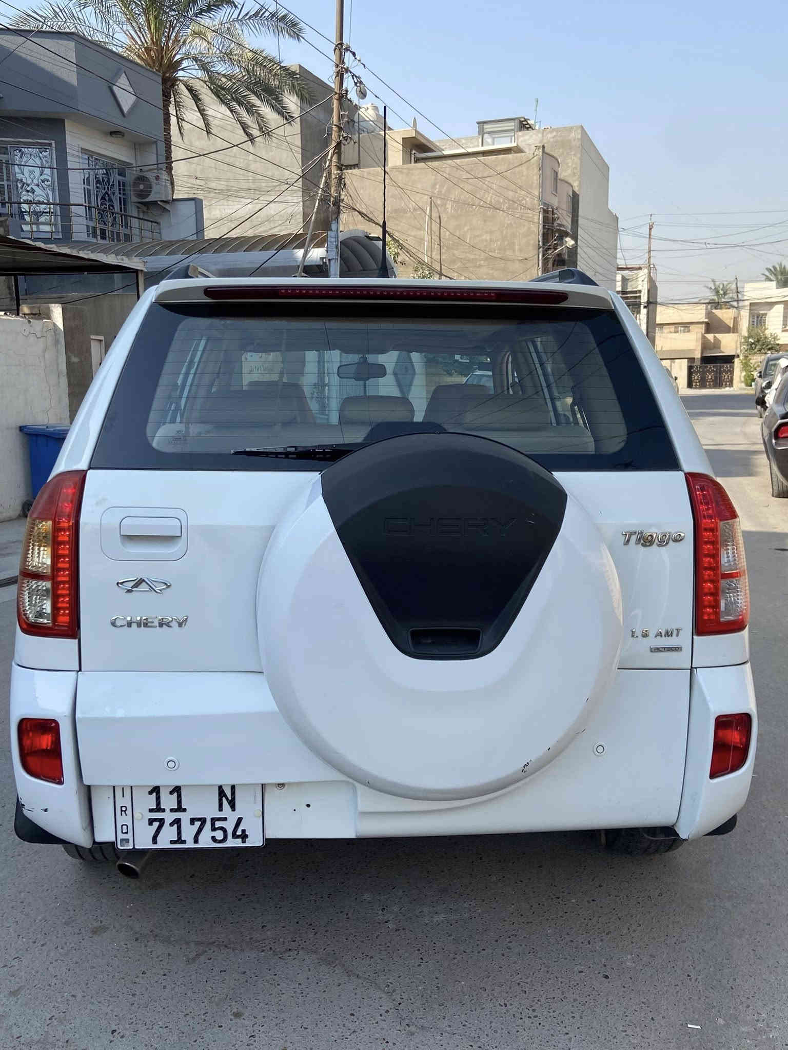 الي يدور نضيف شيري تيگو 2013 مكفوله من الصبغ والتبديل والفتح 
محرك 1800 كير كهرباء بشرط كفاله تبريد ثلج ادامه كامله صدر تخم تاير هزة سنويه رقم بغداد كله جديد بأسم بنيه شرط التحويل فتحه سقف جلد تدفئه كشنات حساسات خلفيه تحكم ستيرن السعر 64وبيه مجال العنوان السيديه 

***********
