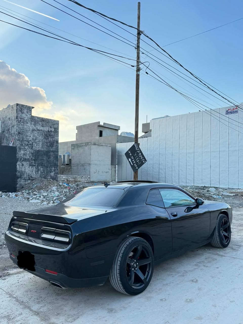 سڵاو برایان
دۆج چاڵنجەر 2018 مواسەفات GT PLUS فۆڕویل 
قەپات مواسەفات
سڵایت و ڕادار و کوشن سارد و گەرم
کوشن جلد شاشە گەورە سەماعەی alpine
سوکان هیتەر و بەسمە و شەغال
سەیارەکە زۆر تازە ماووتەوە و خزمەت کراوە
چاملغی سایەق بۆیاغە 
بۆنید گۆڕاوە بەسپوڕت
وچاملغی سەکن بەس بەخە
ئێرباک سیستەم
سەیارەکە ١٠٥ ماێڵ ڕۆشتوە گێر ومەکینە تەبرید هەموی بەشەرت
دوو جێی PDR 
شوێنم کەرکوکە

***********

مرحبا اخوان 
جالنجر 2018 مواصفات Gt بلاص فور ويل 
فول فول مواصفات 
سلايت و رادار كشنات حار بارد 
ستيرن هيتر كهربا حساسات خلفي شاشه كبير 
تشغيل عن بعد كشنات جلد حضن 
سيارة كلش جديد مال جناي 
بيها جاملغ سايق صبغ و بنيد مبدل سبورت  جاملغ ثاني بس بخ 
ايرباك سيستم 
سيارة ماشيه 105 الف ميل گير محرك تبريد صدر كلة مكفول صيانه كامل 
بيها مكانين تعديل بارد PDR 
مكاني كركوك

***********
