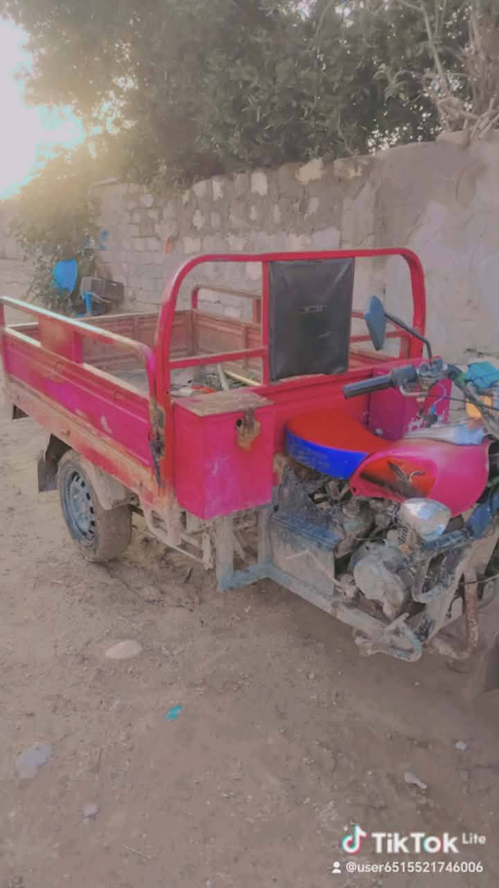 السلام عليكم شباب ستوته للبيع طاقه رقبه موديل 18 ستوته نظيفه وحلوه مال جناي السعر واحد و100 وبيها مجال بسيط للشراي ينتصر على هذا الرقم ما متواجد فيس 0 7 8 9 1 5 9 3 1 1 5
