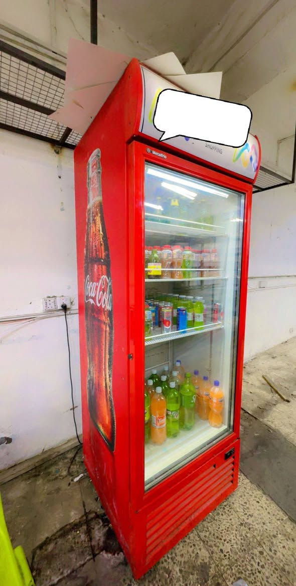 السلام عليكم
برادات للبيع العدد 7 نظافة 85% 
للأستفسار الأتصال على الرقم 
***********
العنوان 
ميسان المجر الكبير
