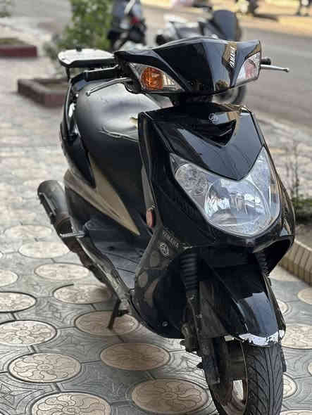 سكنس فحل نوزل يباني خطين  طلعات بيه دراجة كاملة من كل كلشي دراجة ناعمة حلوة نقص شي خفيف اريدله ادامة بل كلج او واقية مال صرنصة تكتل روحه اب 10 الف دراجة اي نقص مابيه عداد سرعة عداد بازين كلة شغال بيه منضومة زنون تحول ولله تاخذه تترحملي ولله  مكاني بغداد شعب  متواجد اي وقت  سعر دراجة 700 بيه مجال  لشراي  رقمي *********** شراي يتصل لو وتساب
