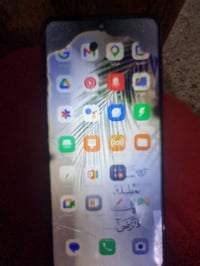انفنكس هوت 40 برو • ٢٥٦/٨ • تحتاج شاشه