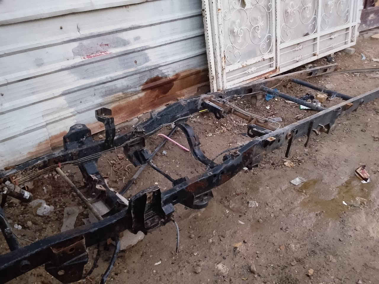 سلام عليكم شاصي فونتيره موديل 99 مكفول المكان بغداد الشماليه ***********
